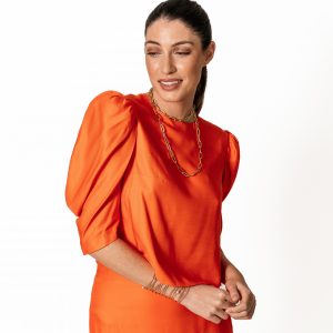 tienda especializada en moda femenina