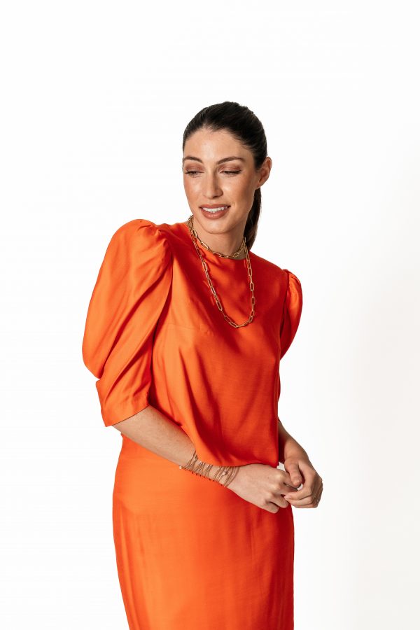 tienda especializada en moda femenina