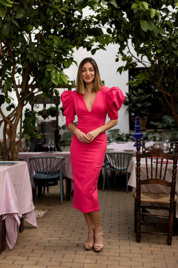 vestidos invitadas boda con mangas largas